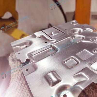 1Wytwarzanie precyzyjnej arkuszy aluminiowej o średnicy 0,5 mm do urządzeń