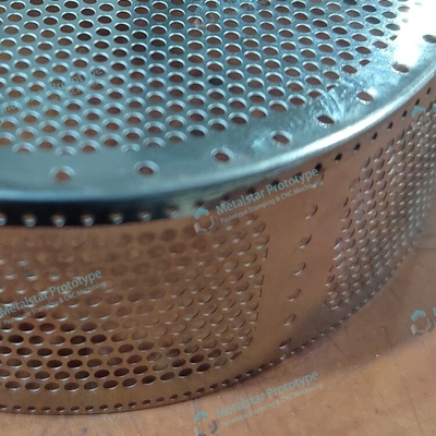 Wytwarzanie prototypu blachy metalowej o średnicy 0,5 mm SS na zamówienie dla urządzeń