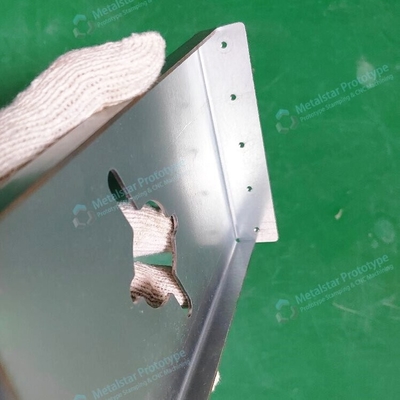 Usługi gięcia prototypów blach szybkiego obrótu dla przemysłu