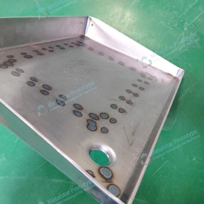 2Rozwiązania szybkiego prototypowania dla samochodów ze stali niskoemisyjnej